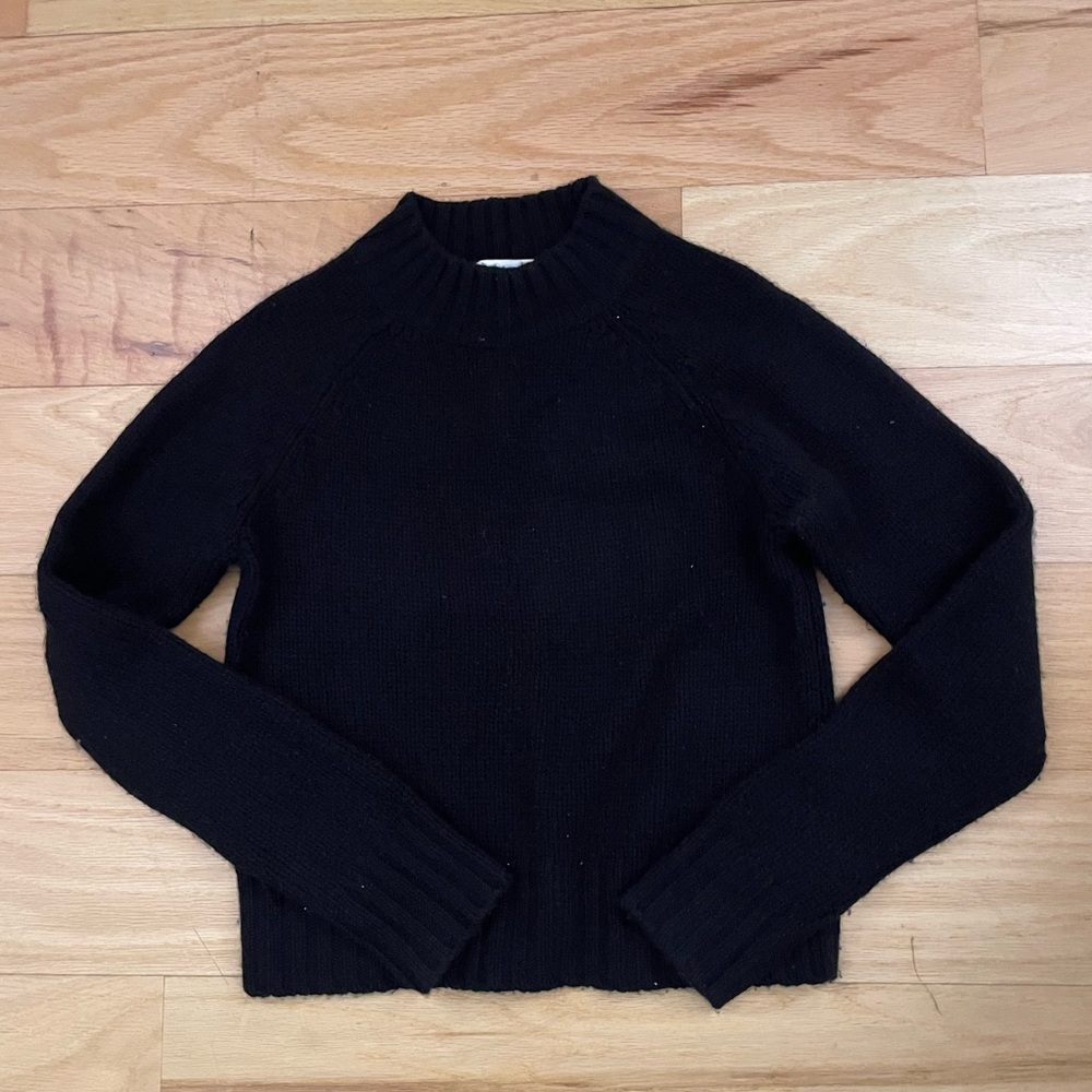 Vince Cashmere Crew Neck Sweater